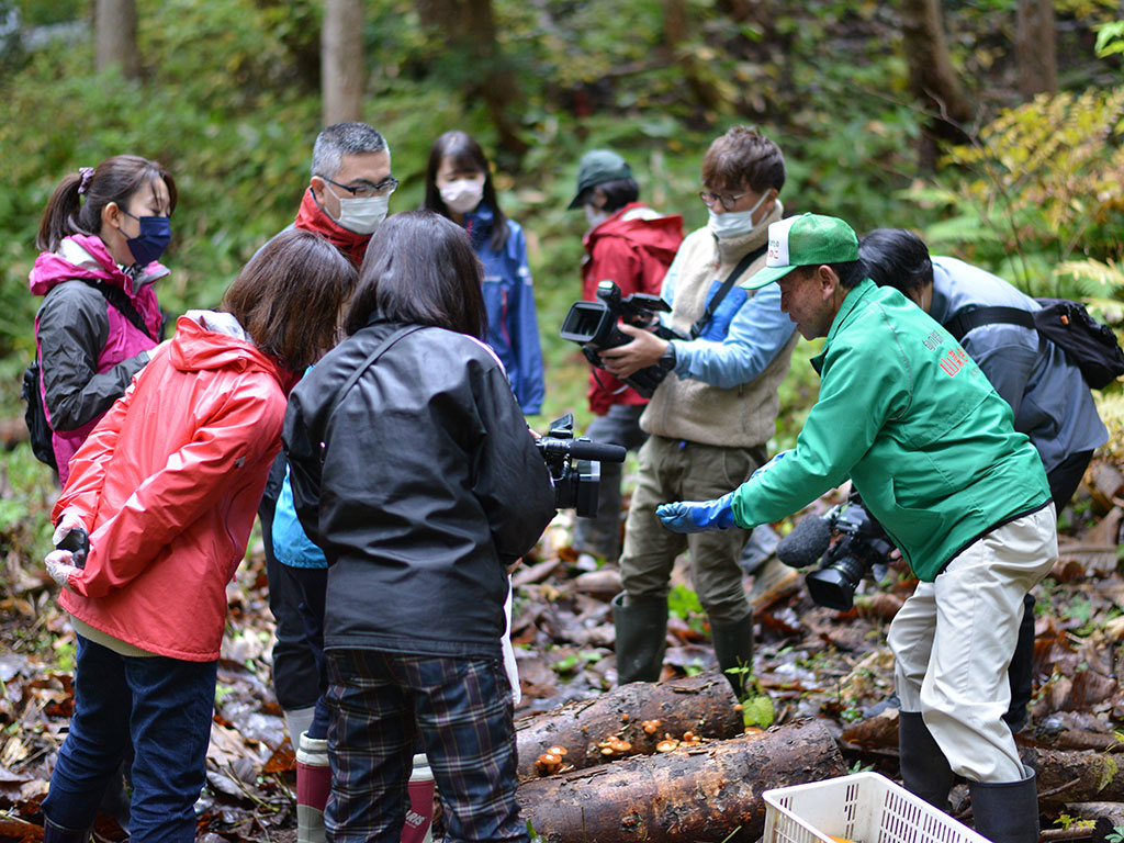 原木ナメコ魅力体験活動
